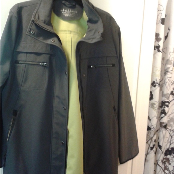 Coats - Picture 6 of 8